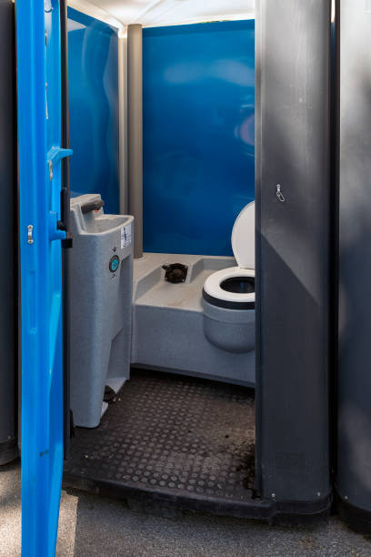 Portable Toilet Options We Offer in Thousand Palms, CA
